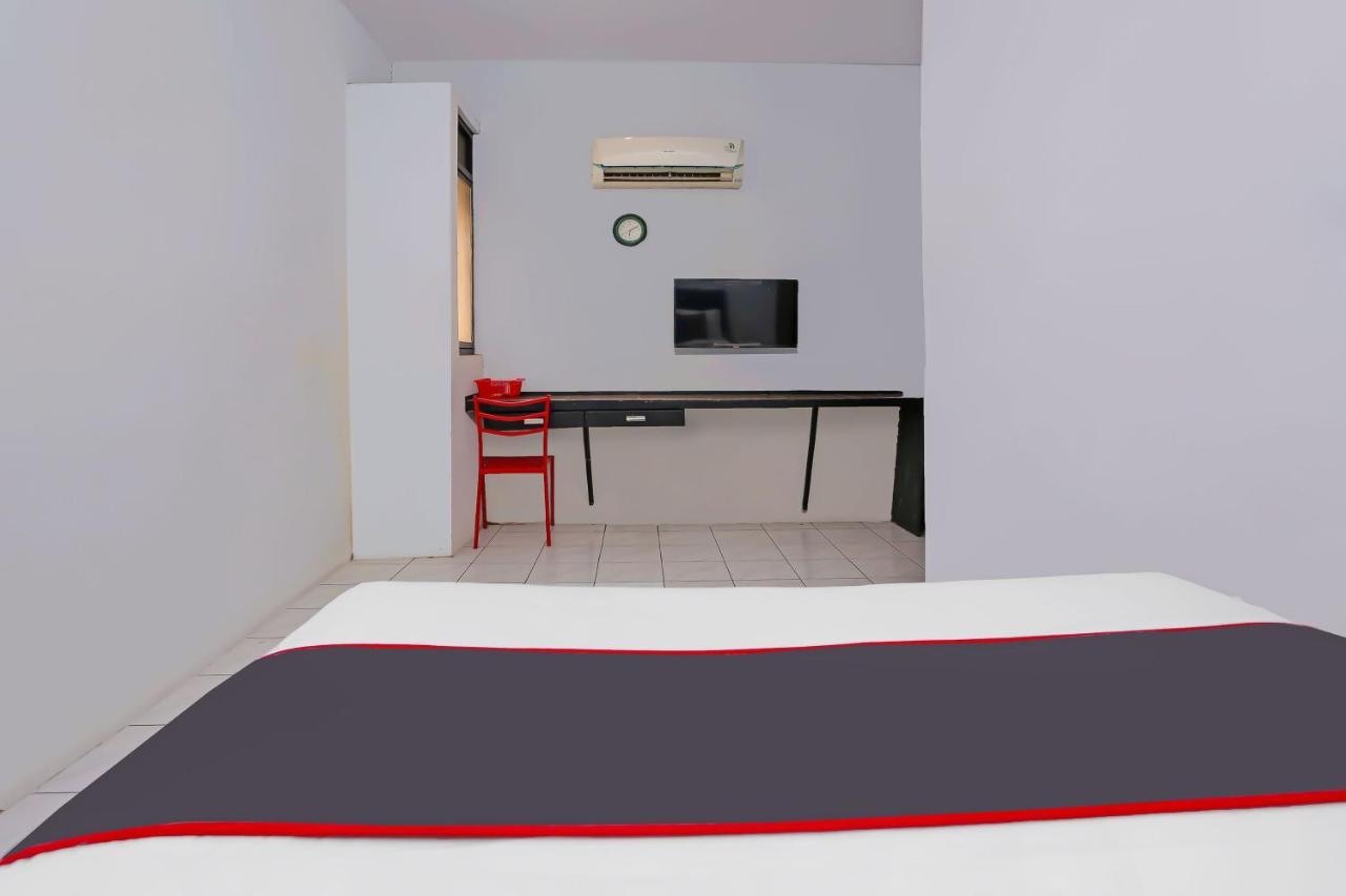 Collection O 92739 Hotel Pintu Besar Jakarta Ngoại thất bức ảnh